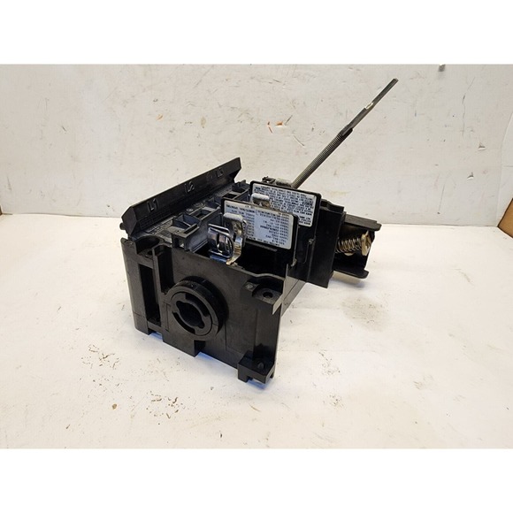 AB Allen-Bradley 1494V-DS60 Line Terminal Guard Disconnect Switch - Picture 12 of 12